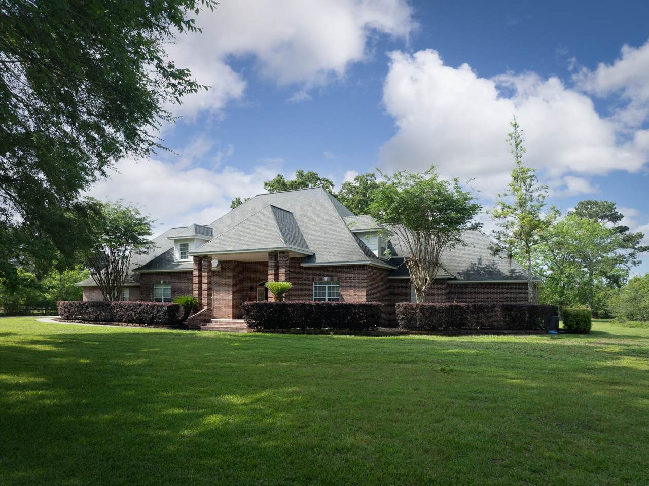 35826 Post Oak Circle - Photo 1