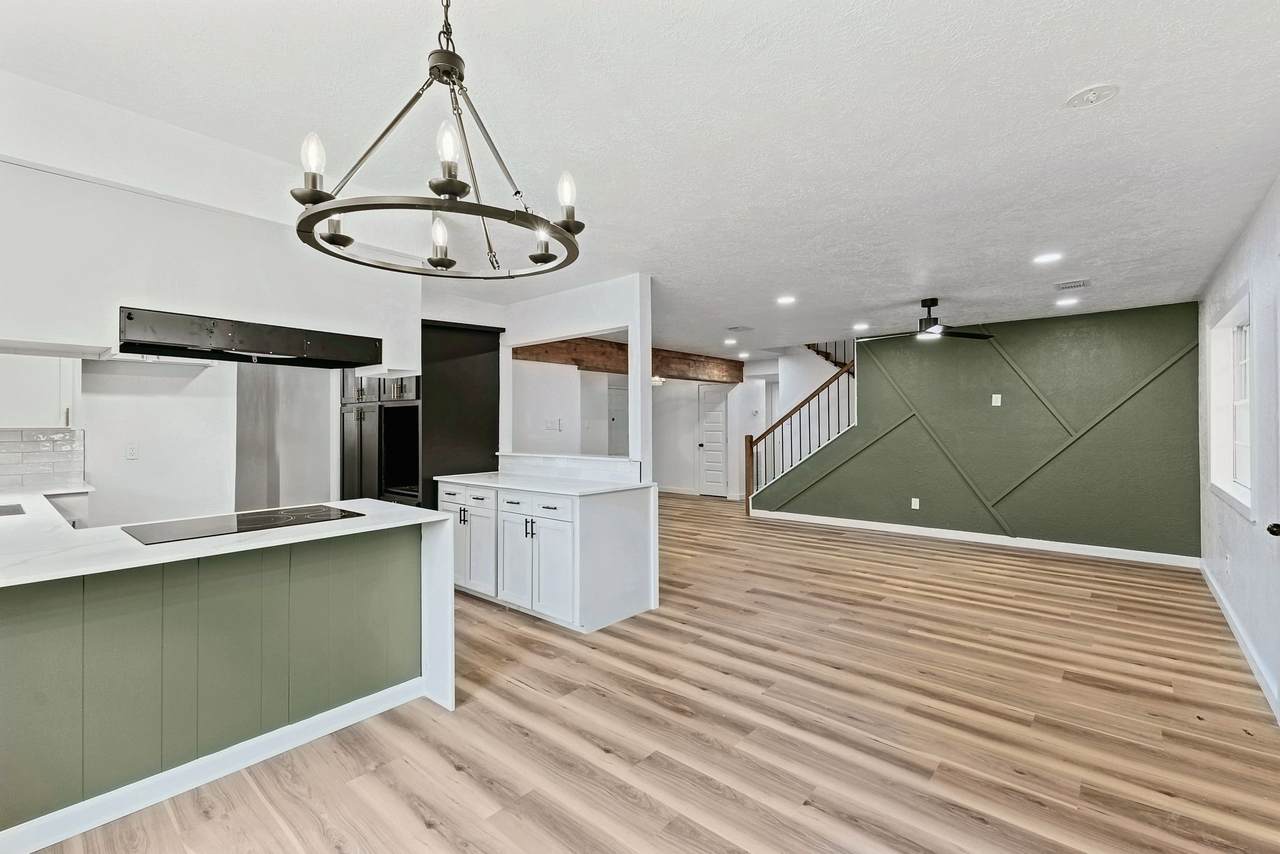 2706 Burke Road - Photo 1