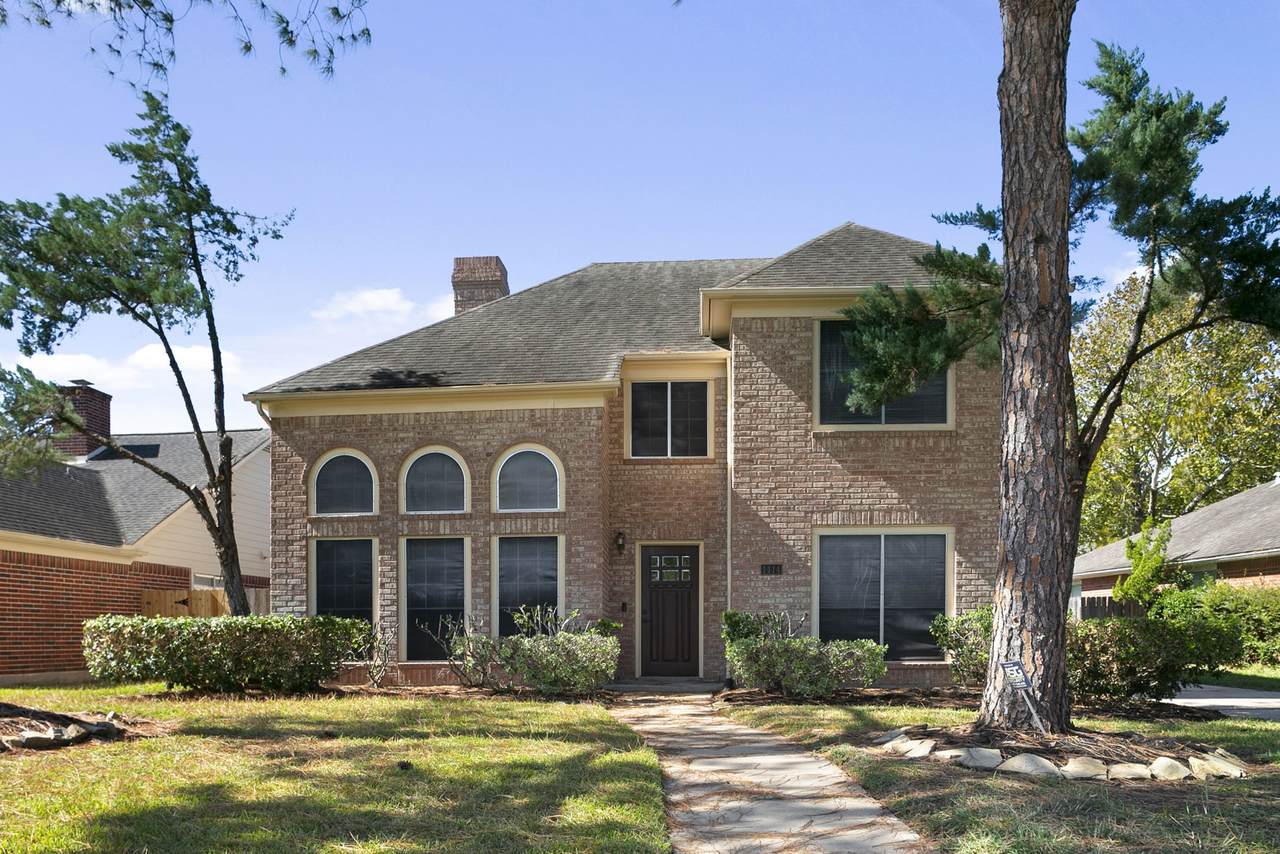 1414 Bluestone Drive - Photo 1