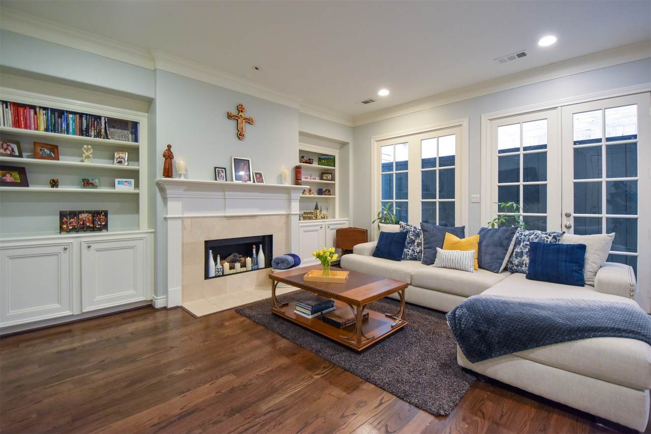 3226 Pemberton Circle Drive - Photo 1
