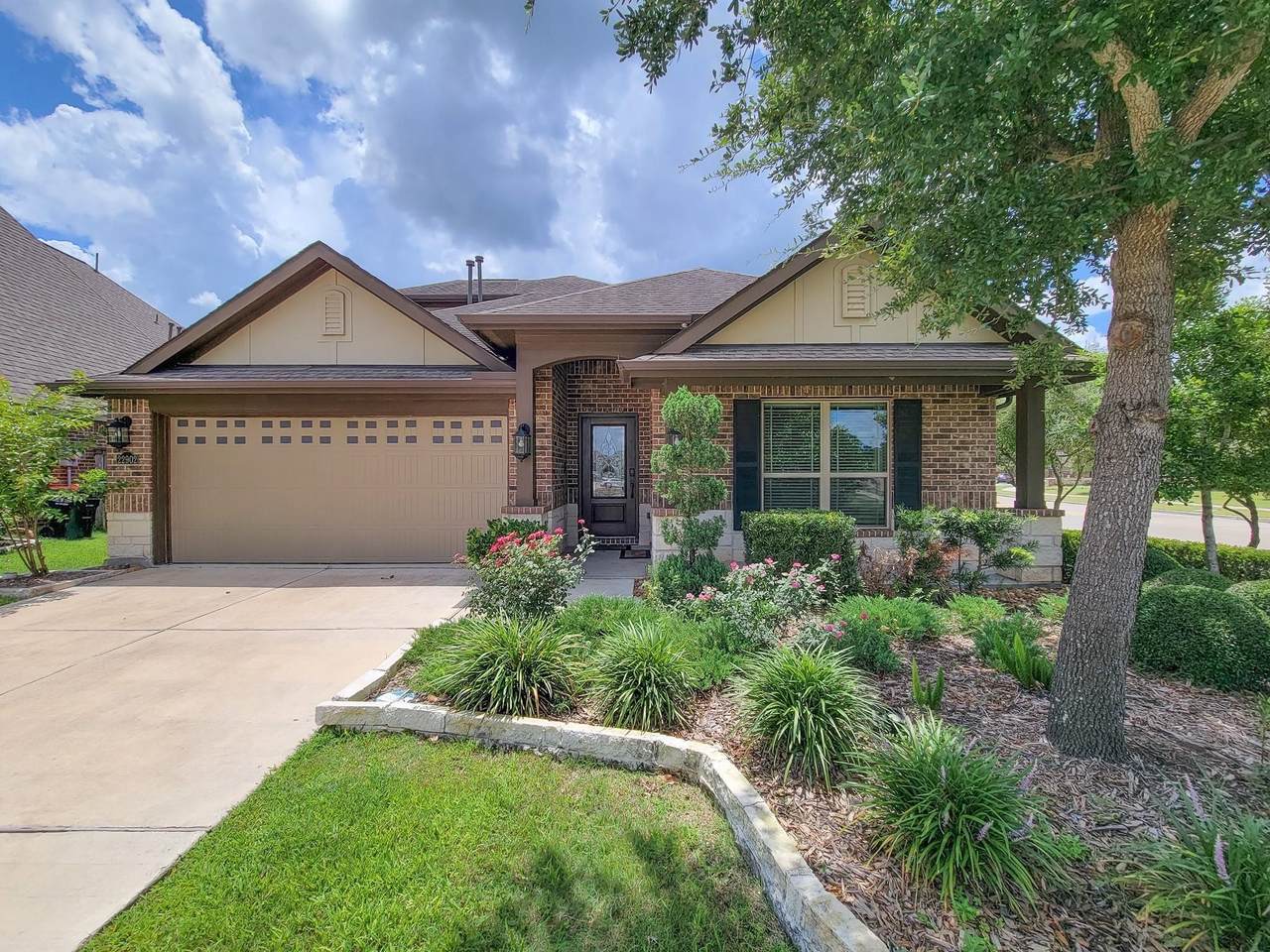 22902 Henderson Row Drive - Photo 1