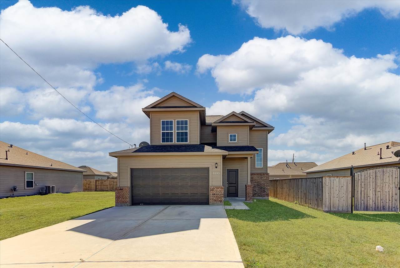 1093 Road 5102 - Photo 1