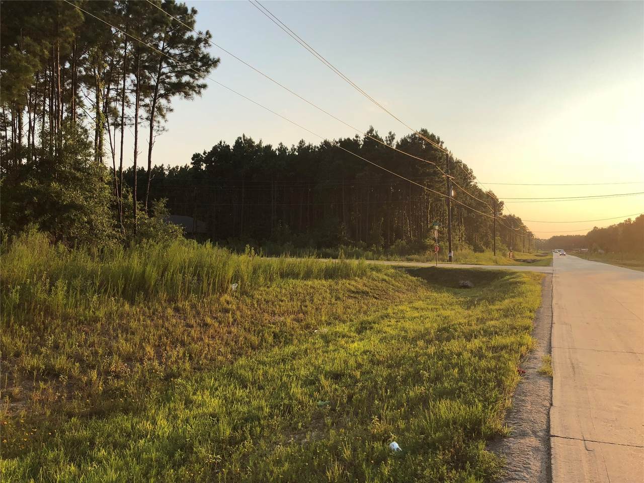 738 County Road 3540 - Photo 1