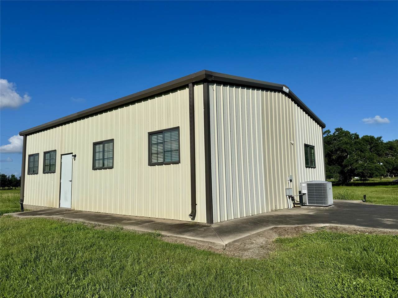 18635 Fm 442 Road - Photo 1