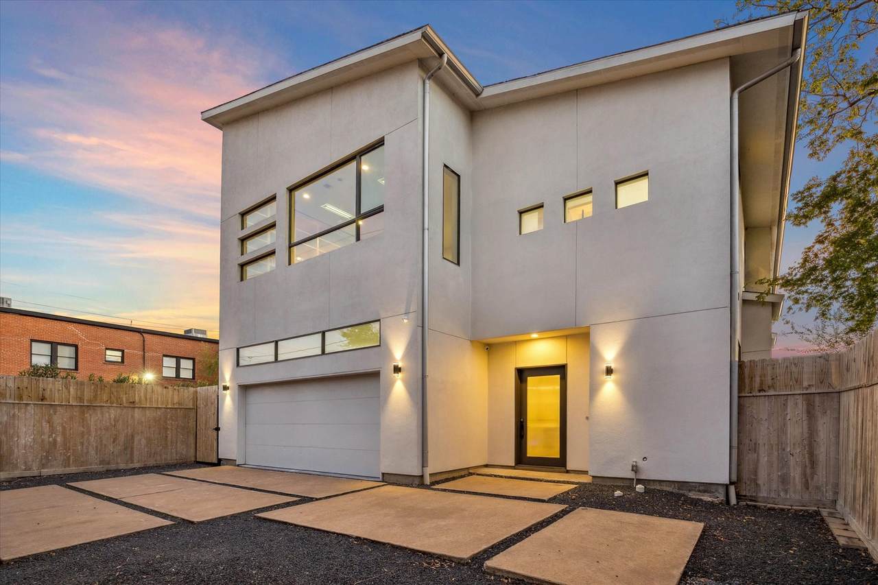 118 Tuam Street - Photo 1