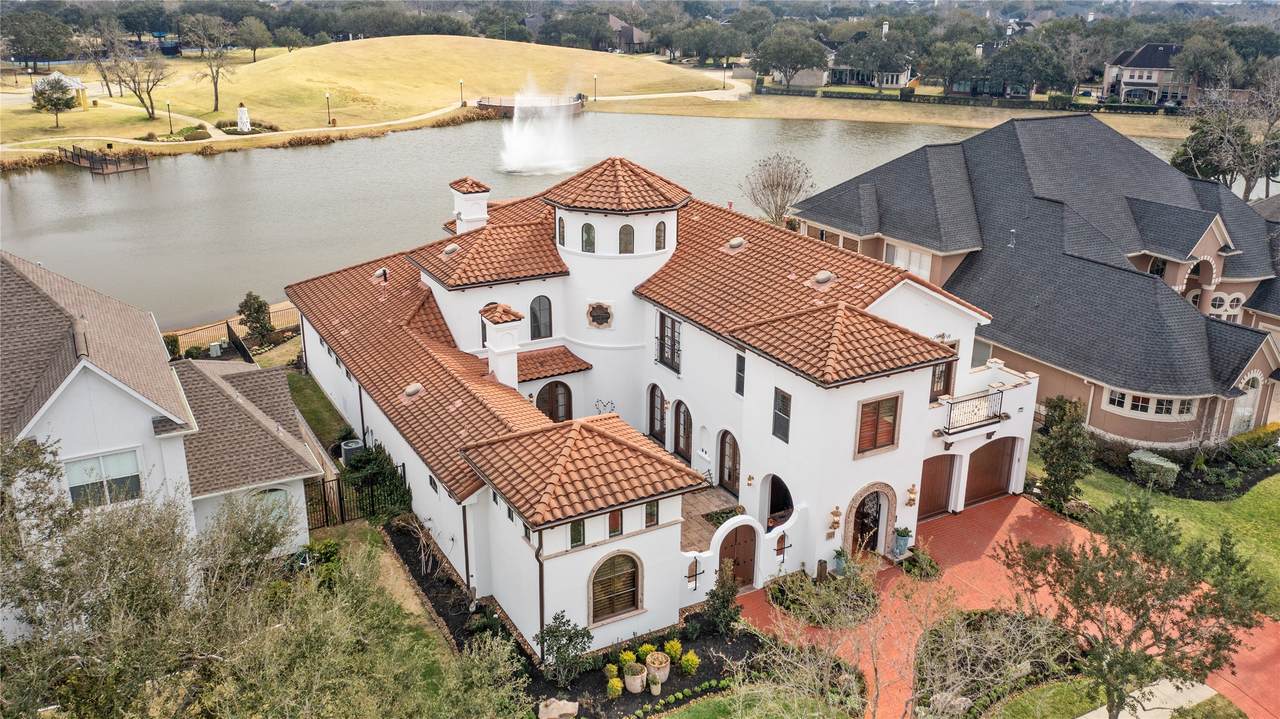 46 Sullivans Landing - Photo 1