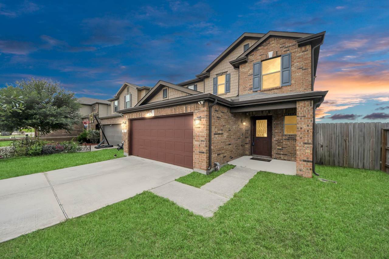 2702 Urban Glen Court - Photo 1
