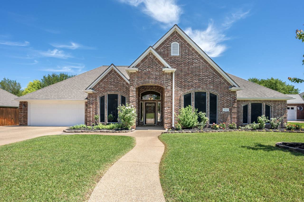 3710 Williams Trace Drive - Photo 1
