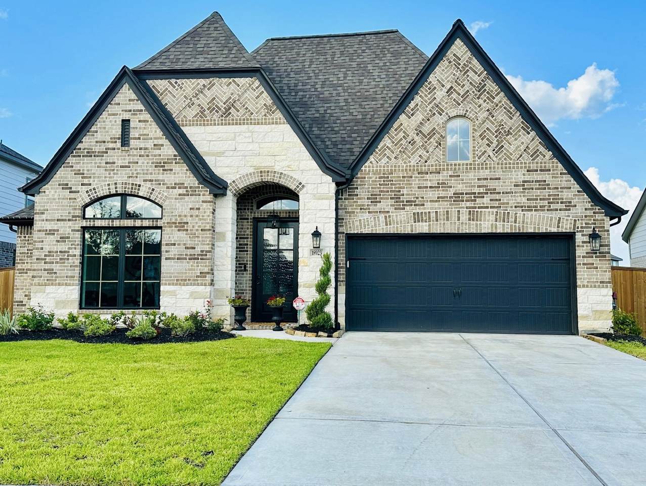 18923 Toscana Lane - Photo 1