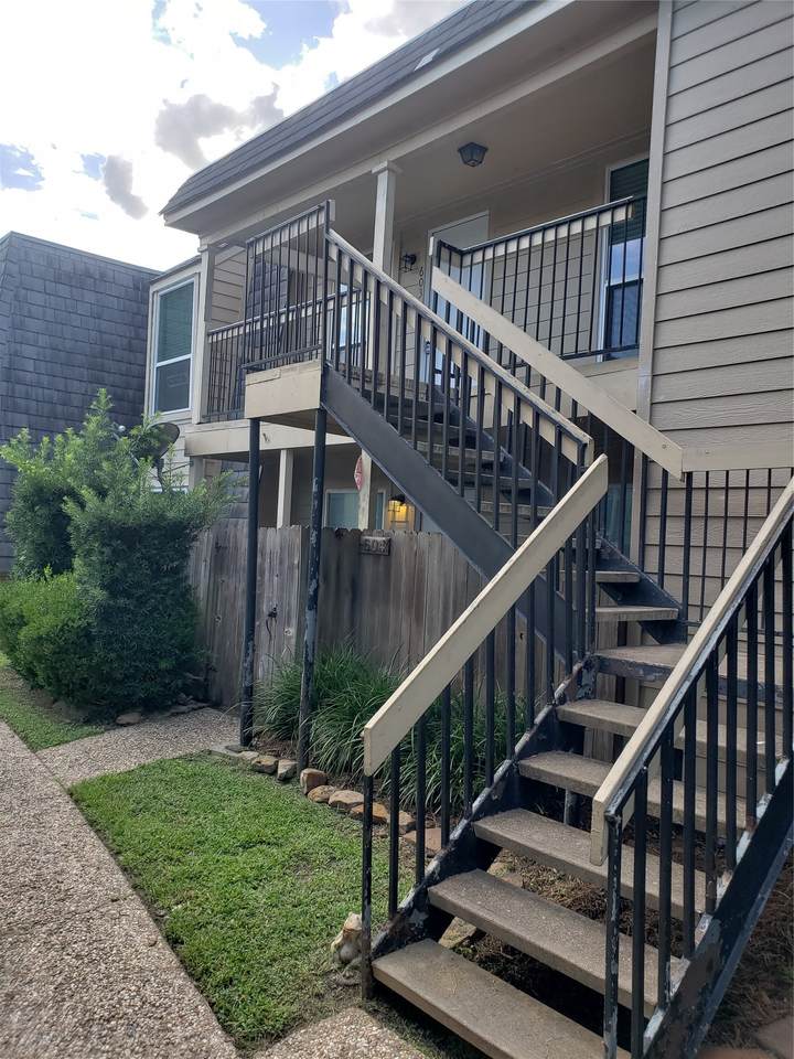 16120 Stuebner Airline Road - Photo 1