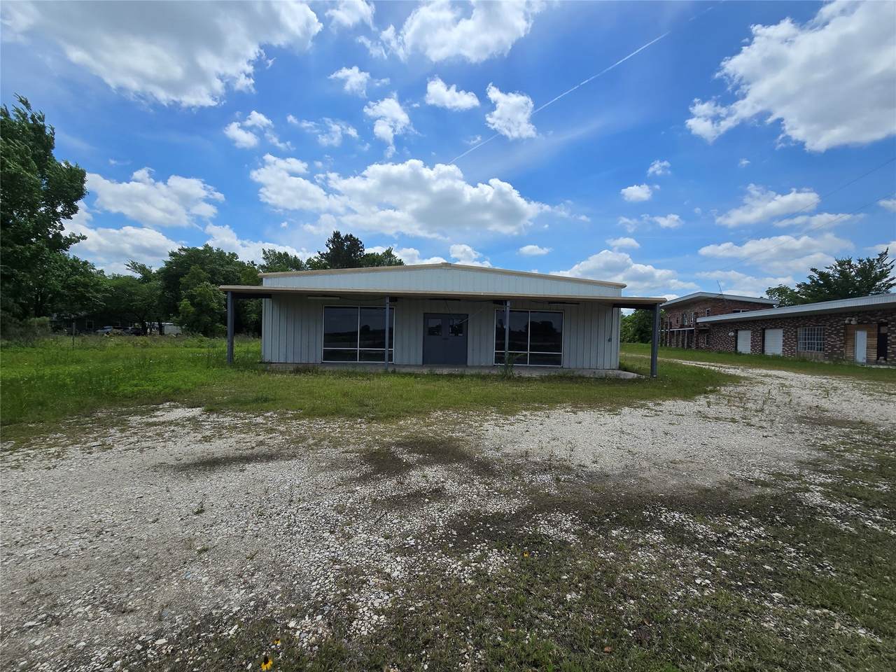 10455 Fm 1960 - Photo 1