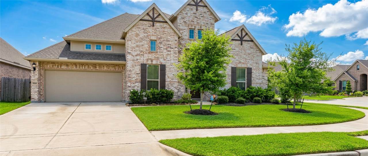 5506 Highland Drive - Photo 1