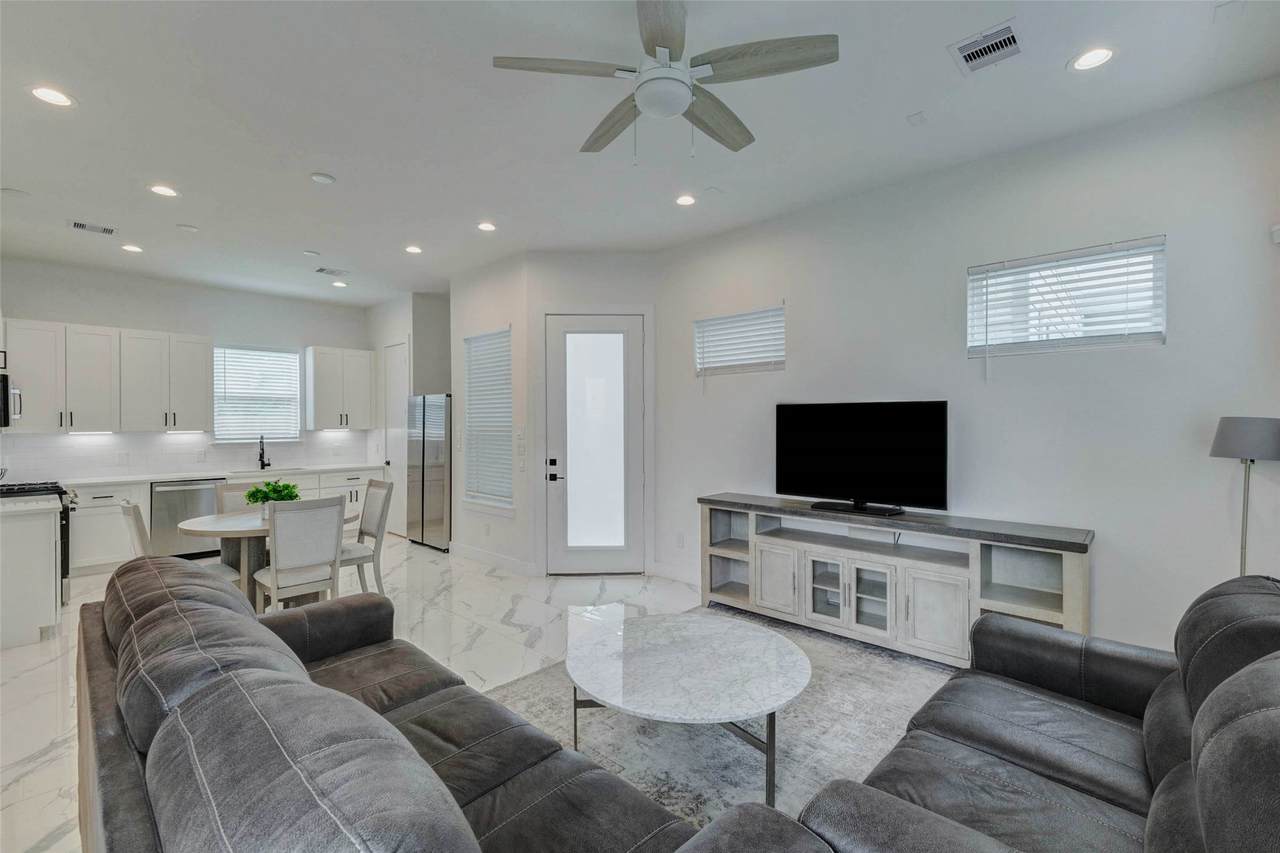 5705 Elysium Street - Photo 1