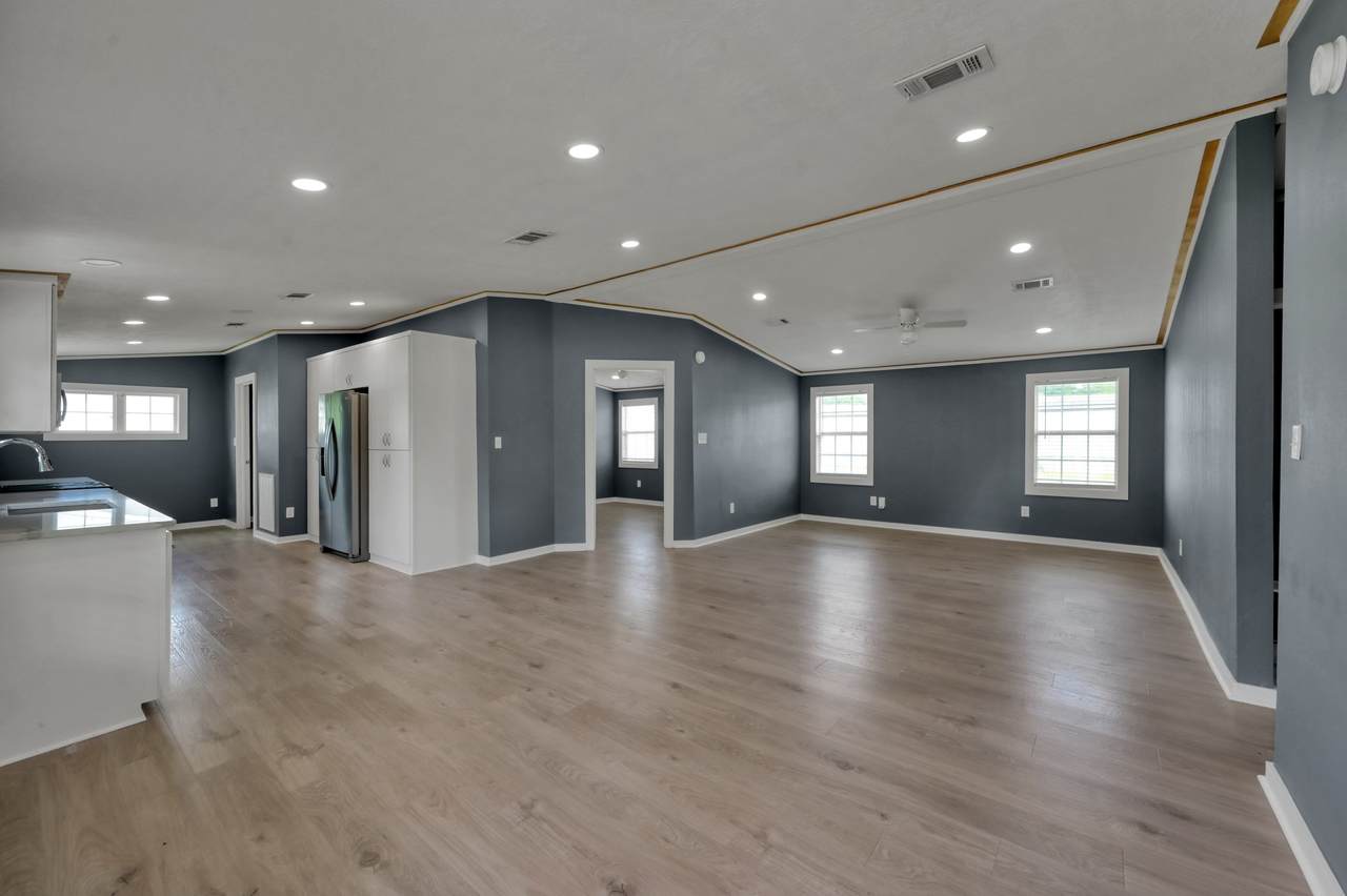 15651 Schank Road - Photo 1