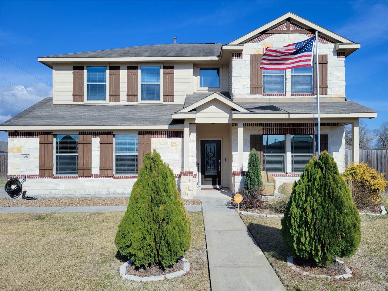 108 Sam Drive - Photo 1