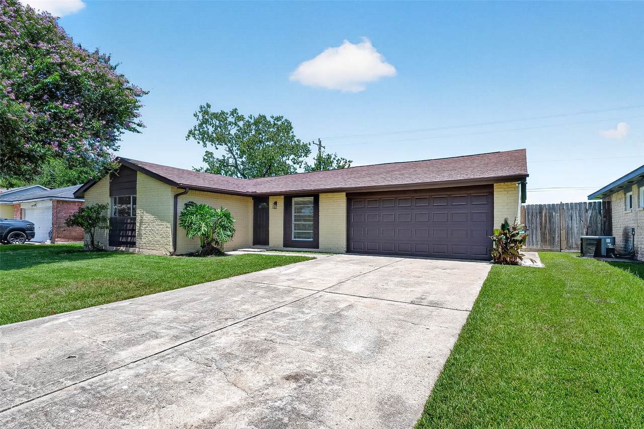 3307 Fern Rock Drive - Photo 1