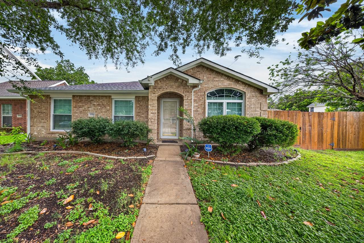 15314 Flemington Avenue - Photo 1