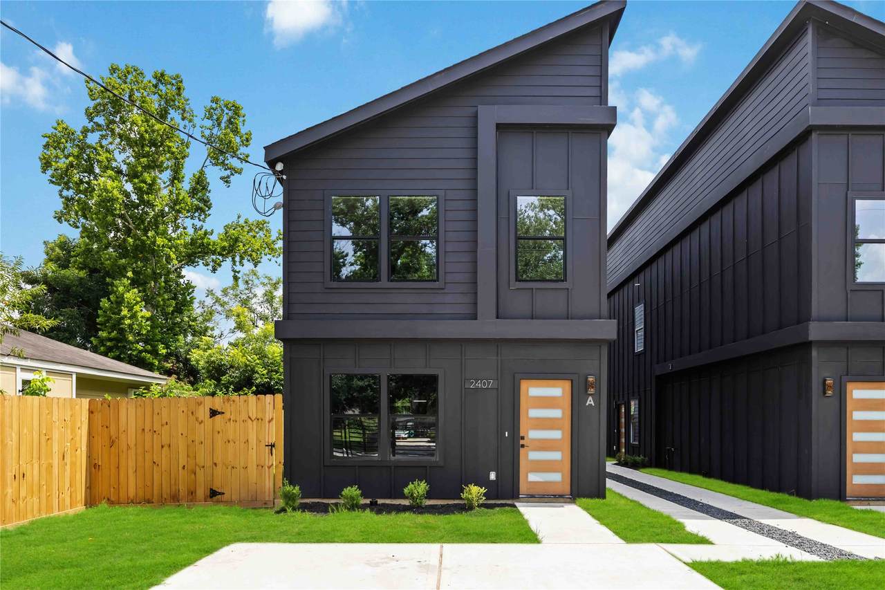 2407 Dolly Wright Street - Photo 1