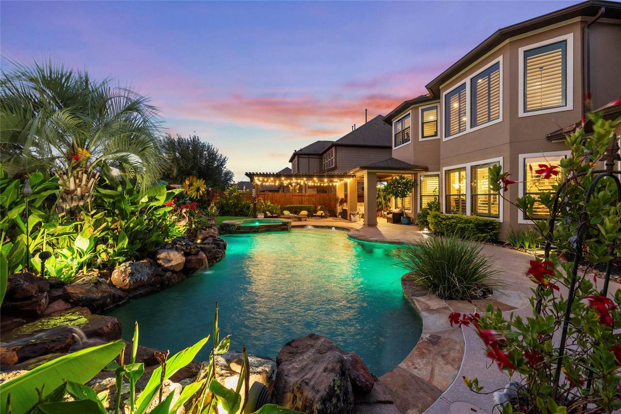 10507 Grace Hollow Drive - Photo 1