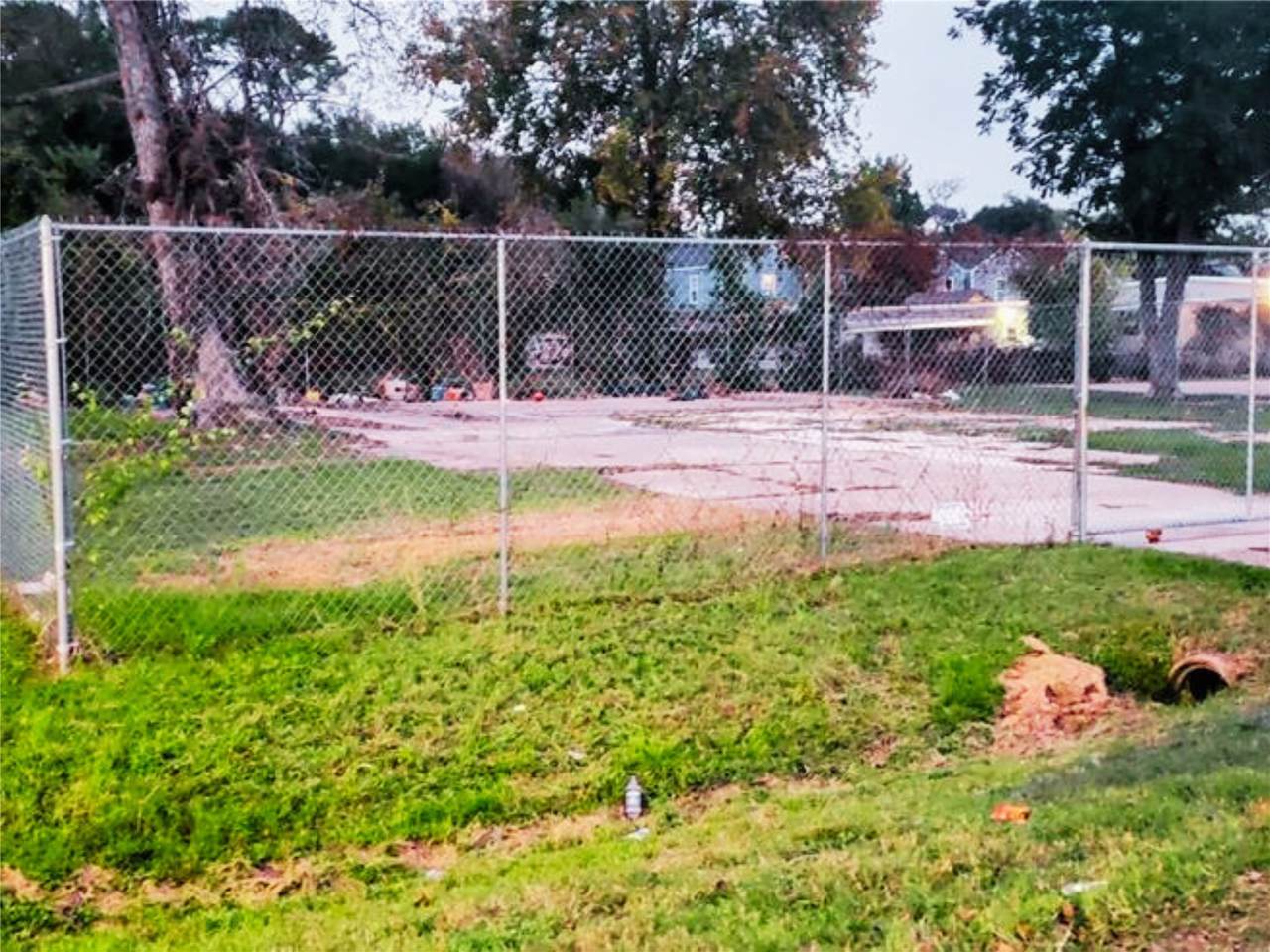 410 Delz Street - Photo 1