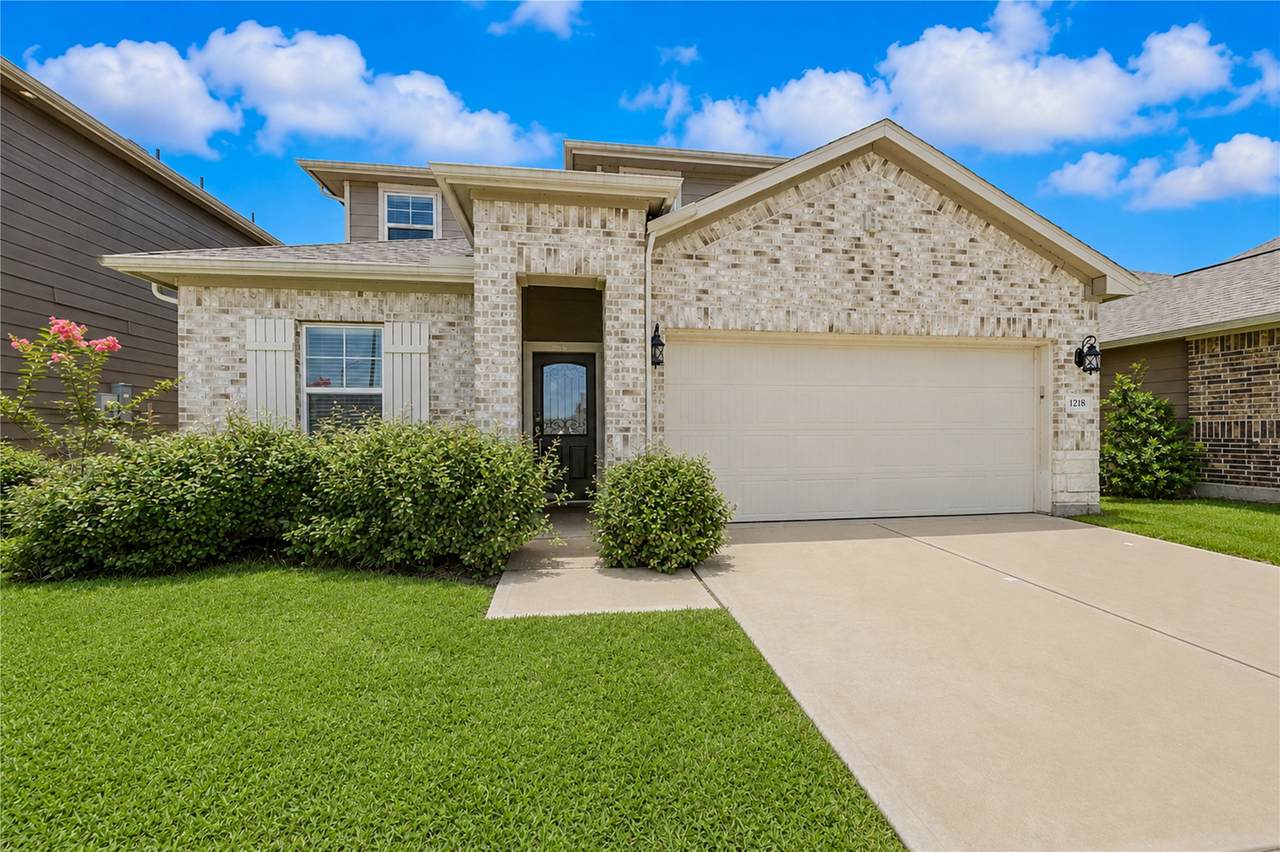 1218 Glendora Drive - Photo 1