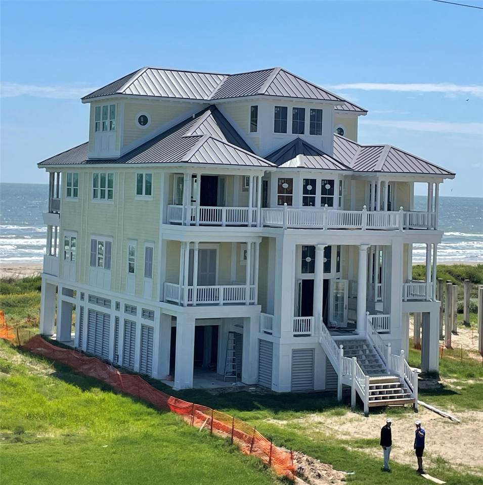 11359 Beachside Drive - Photo 1