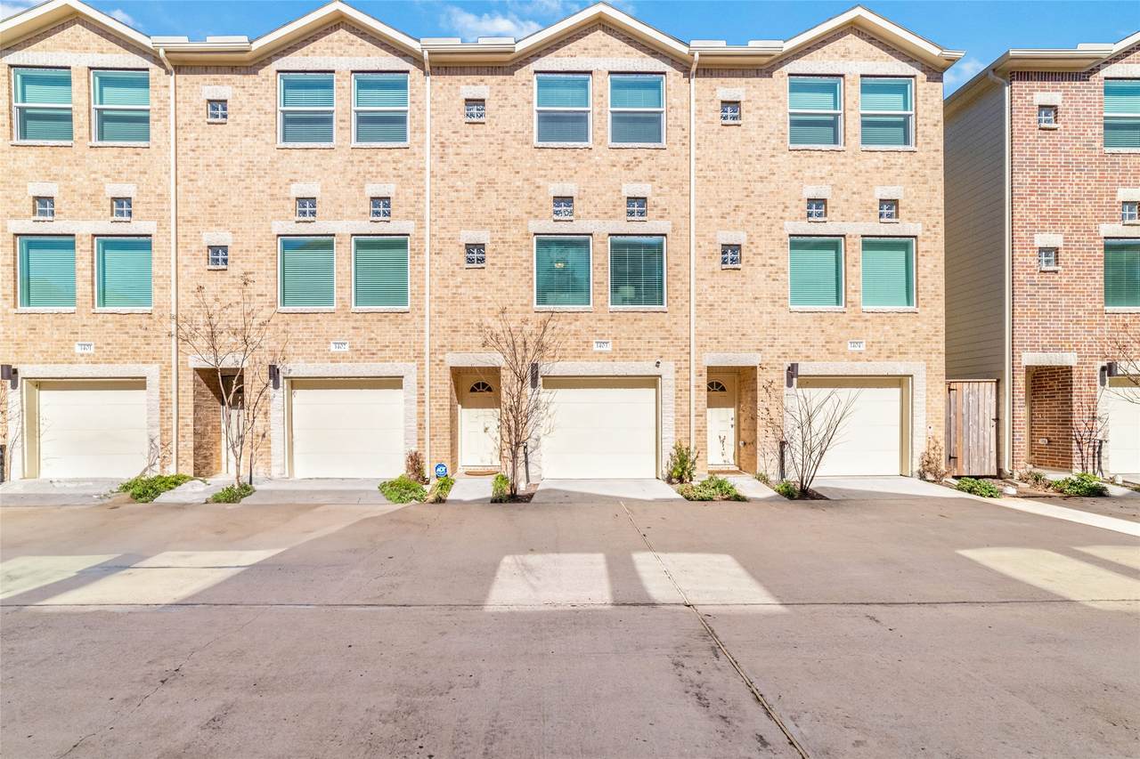 8705 Bryam - Photo 1