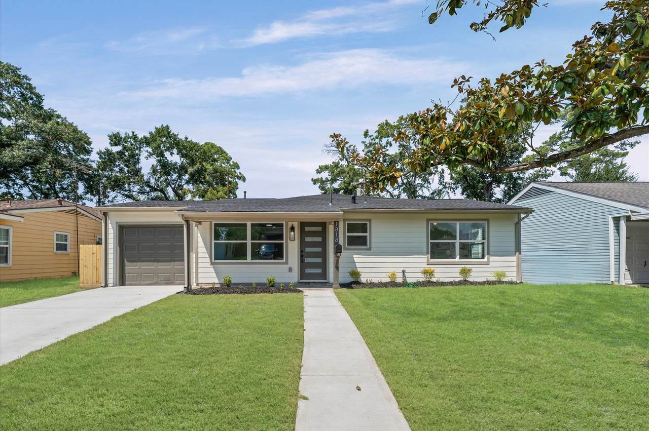 1818 Nina Lee Lane - Photo 1