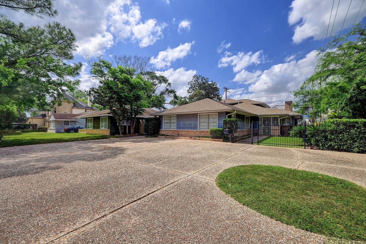 4002 Portsmouth Avenue - Photo 1