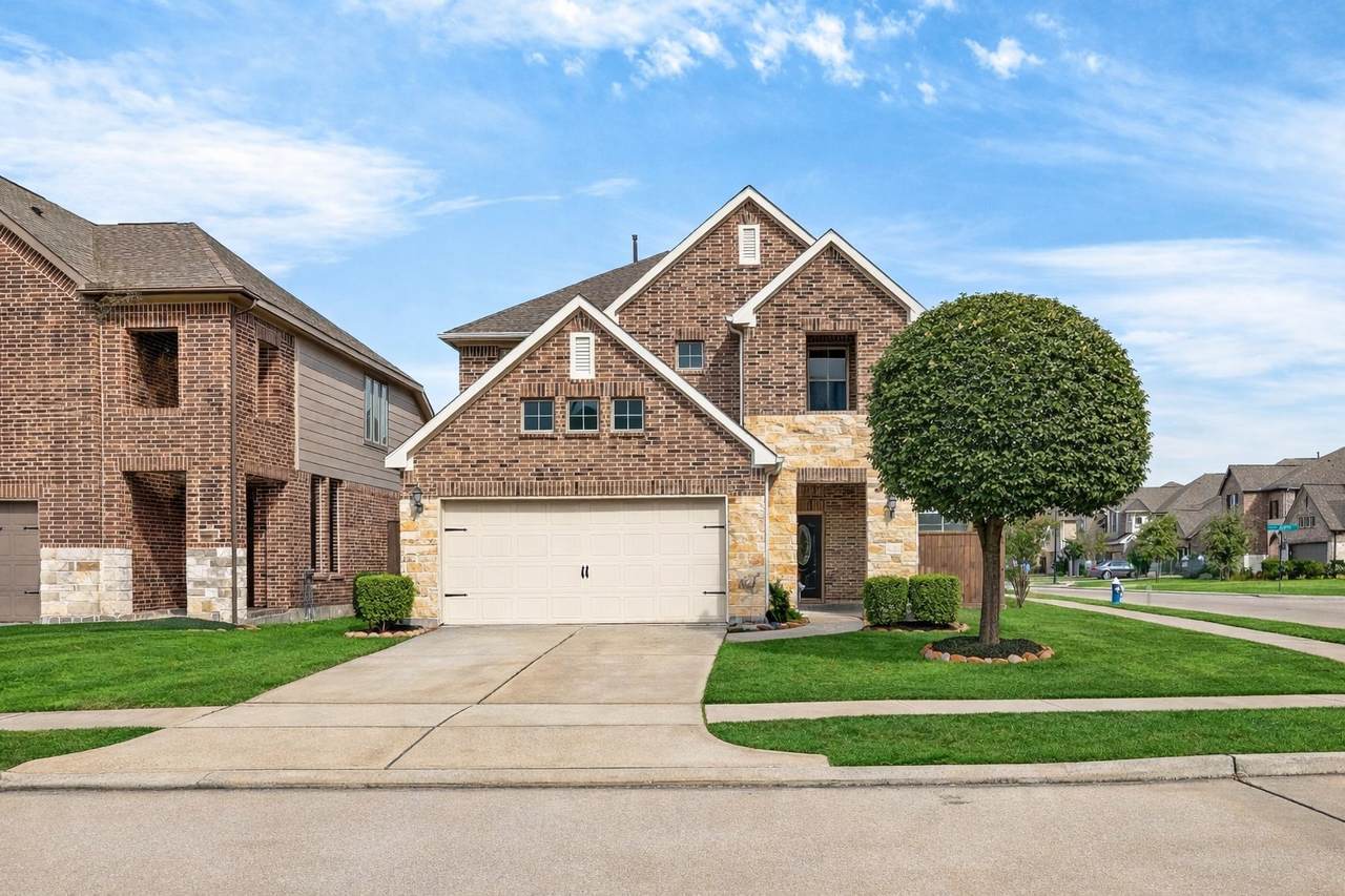 6002 Rivercane Way - Photo 1