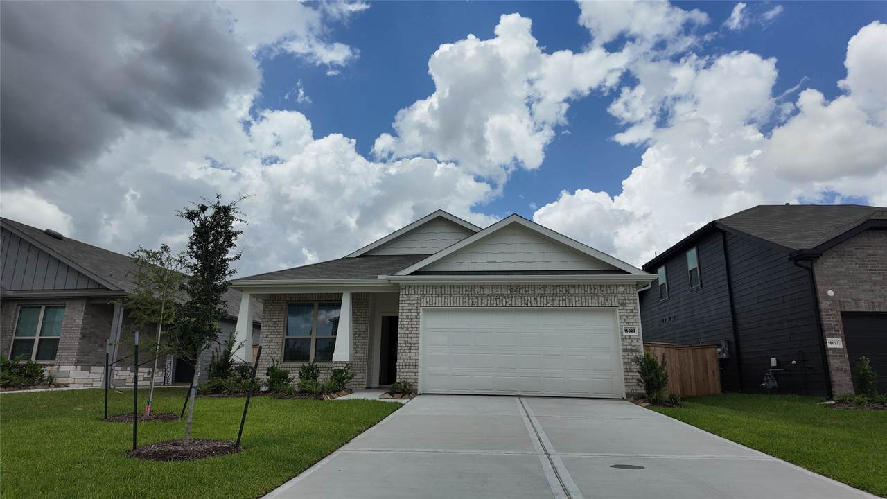 15023 Rustic Moon Road - Photo 1