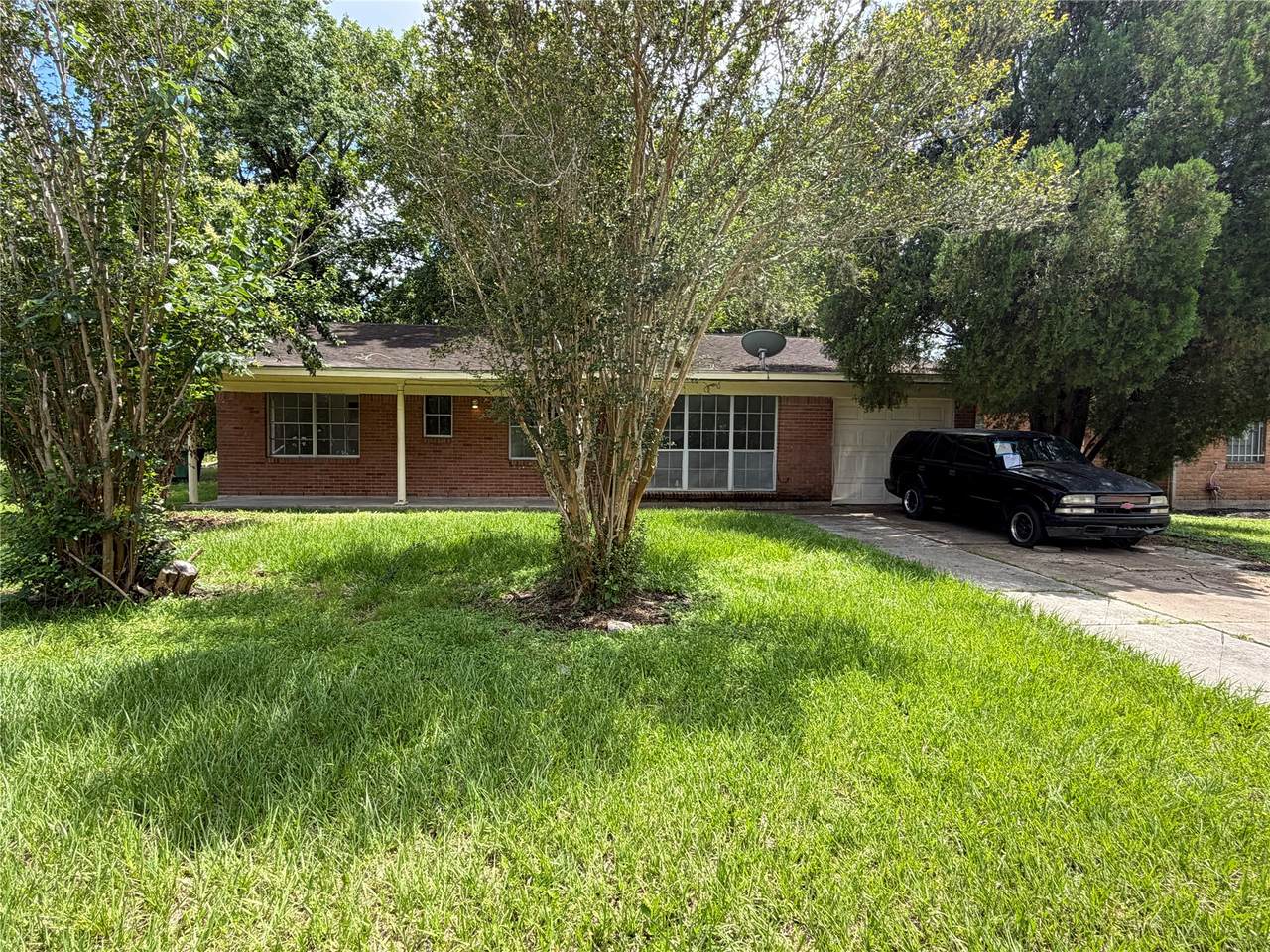 5230 Greylog Drive - Photo 1