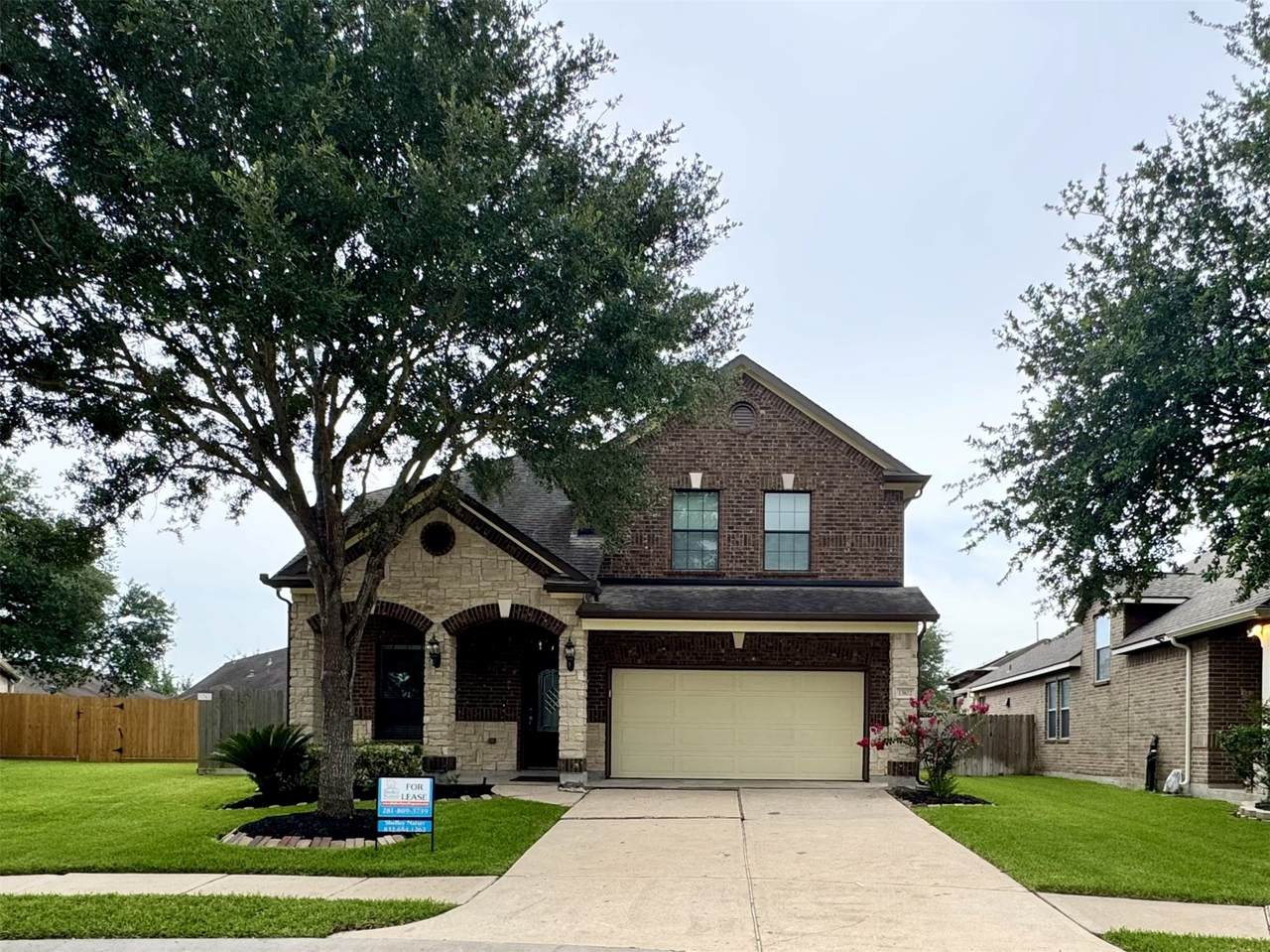 13102 Southern Way Lane - Photo 1