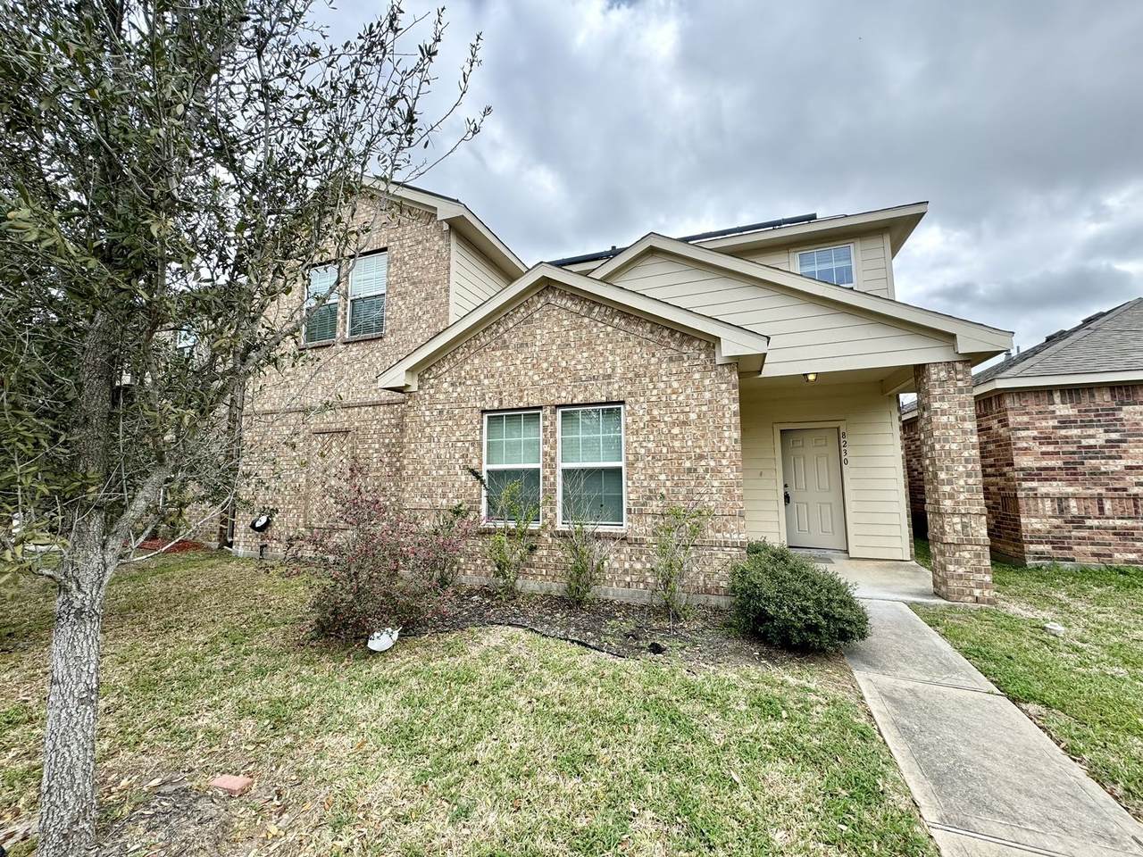 8230 Polaris Point Lane - Photo 1