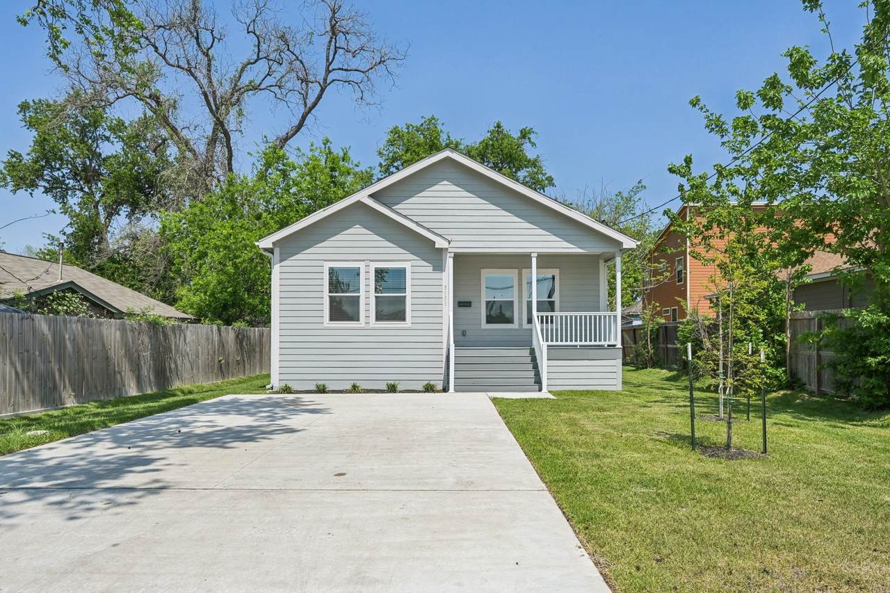 3151 Christie Street - Photo 1