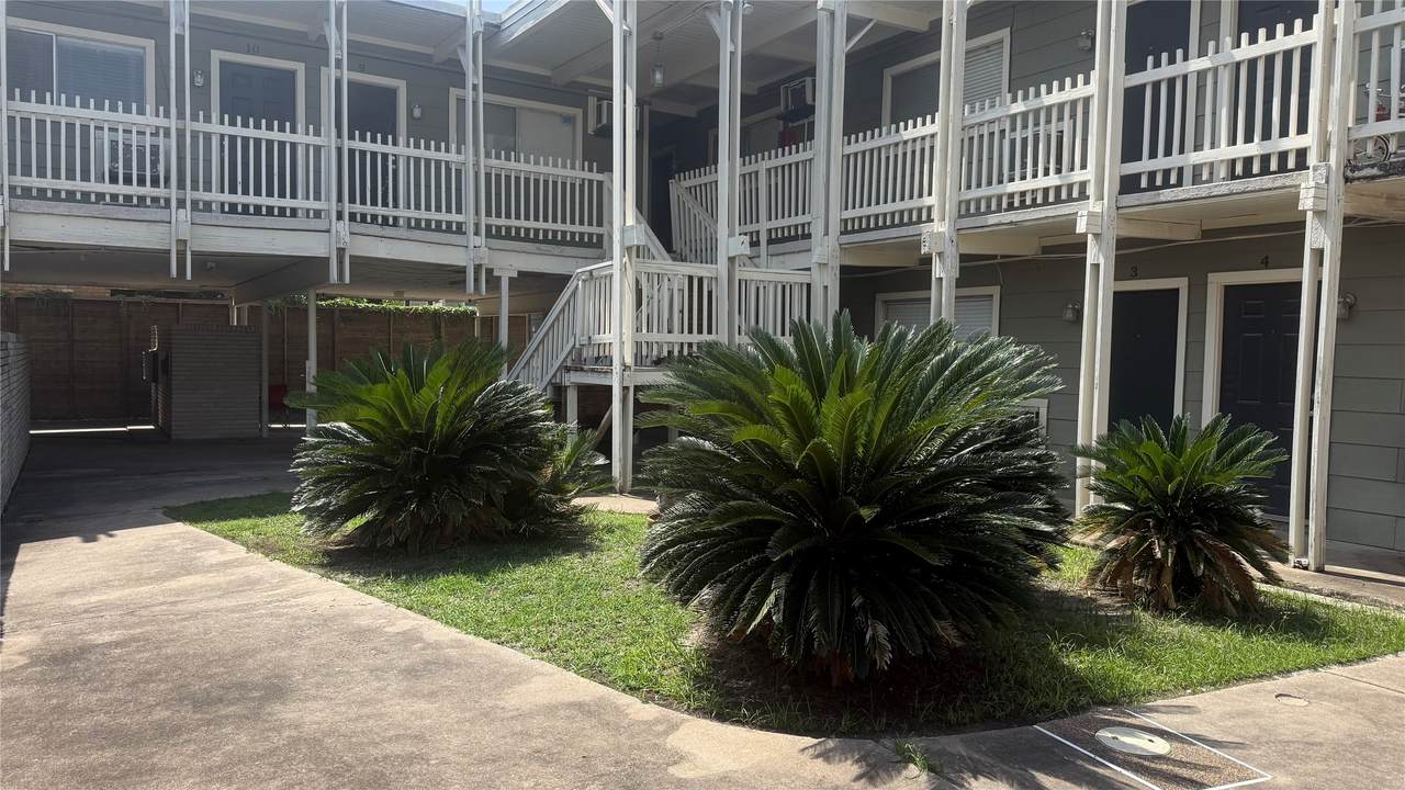 2006 Sul Ross Street - Photo 1