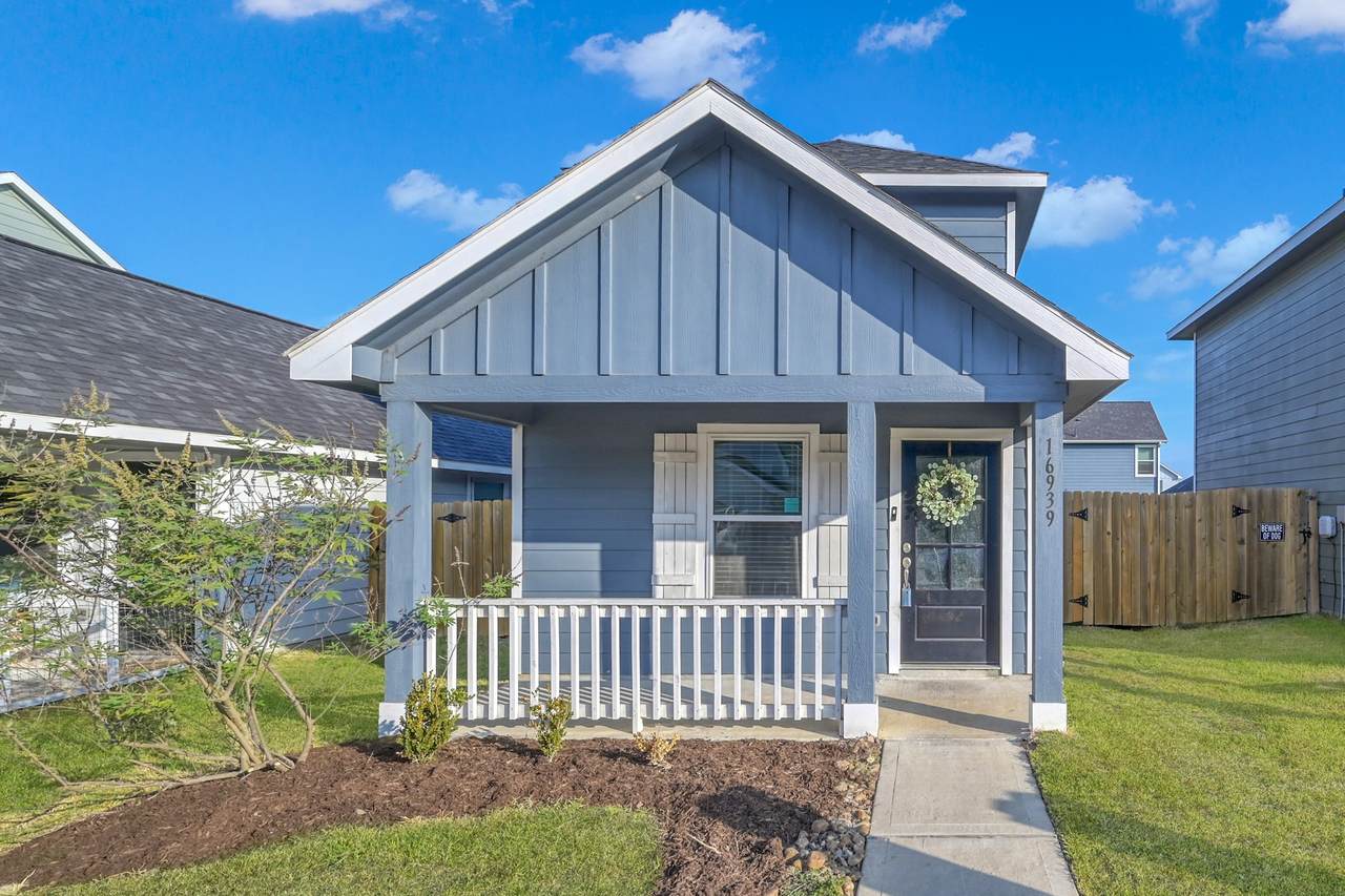 16939 Marie Village Drive - Photo 1