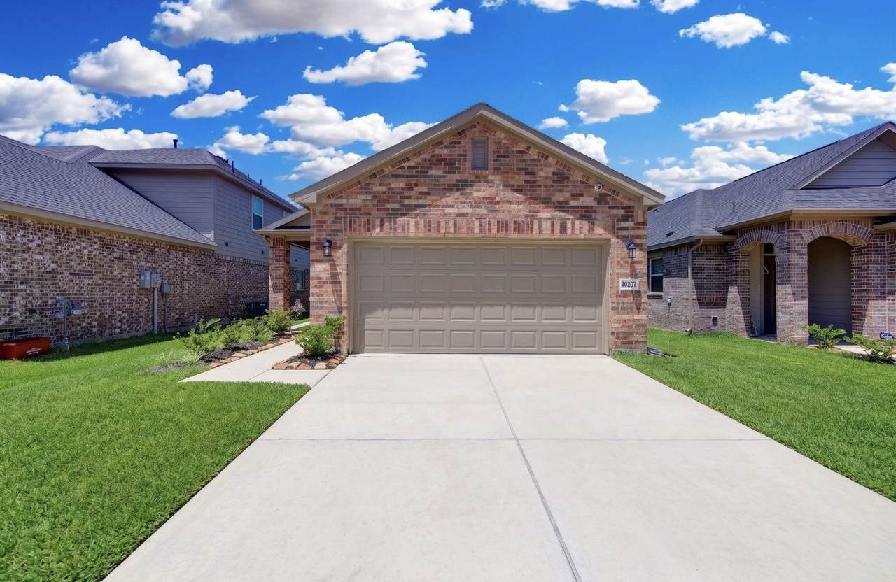 22827 Ephesus Avenue - Photo 1