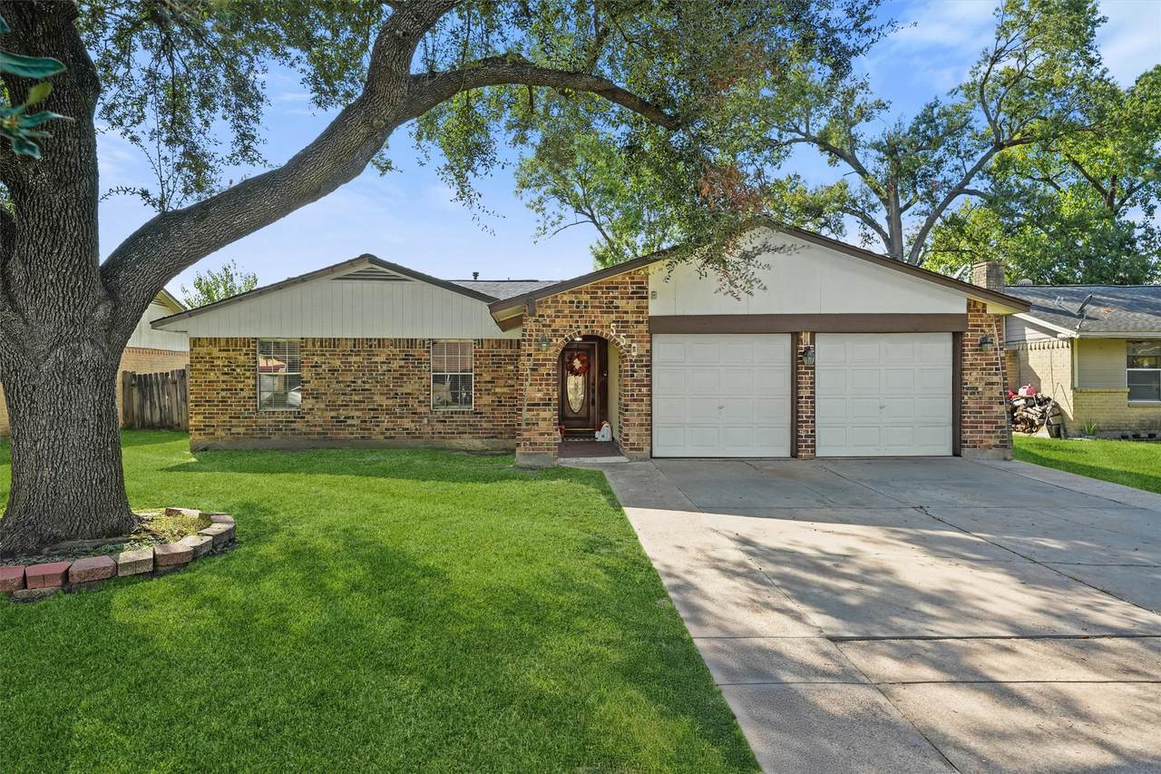 550 Slumberwood Drive - Photo 1