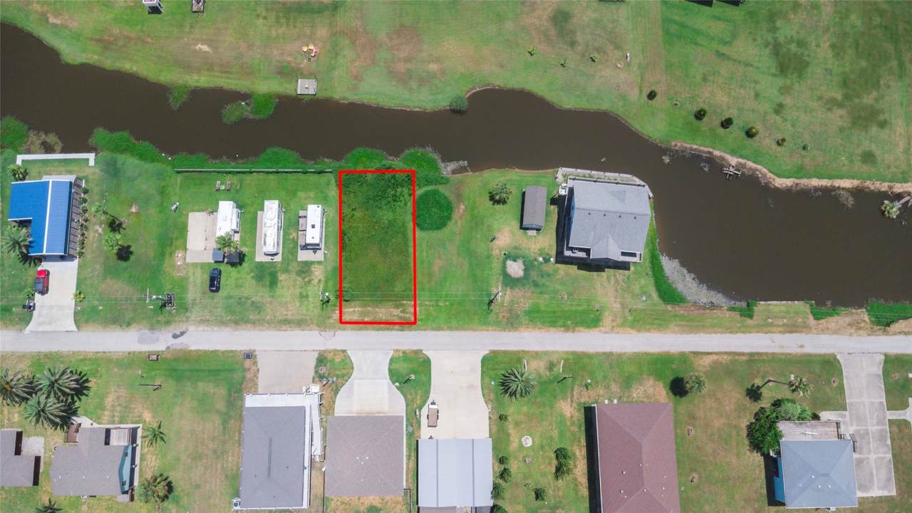 1982 Avenue F - Photo 1