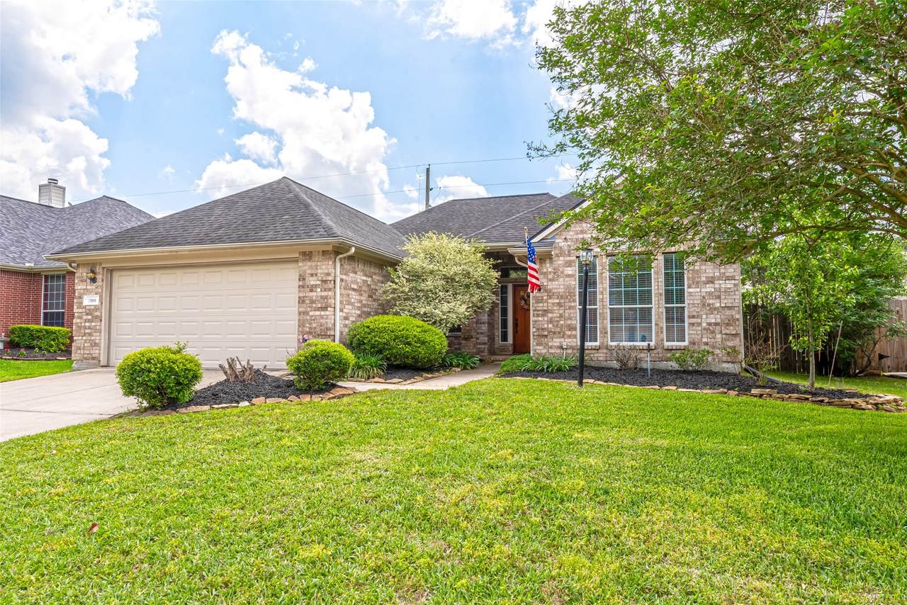 7519 Stonesfield Place - Photo 1