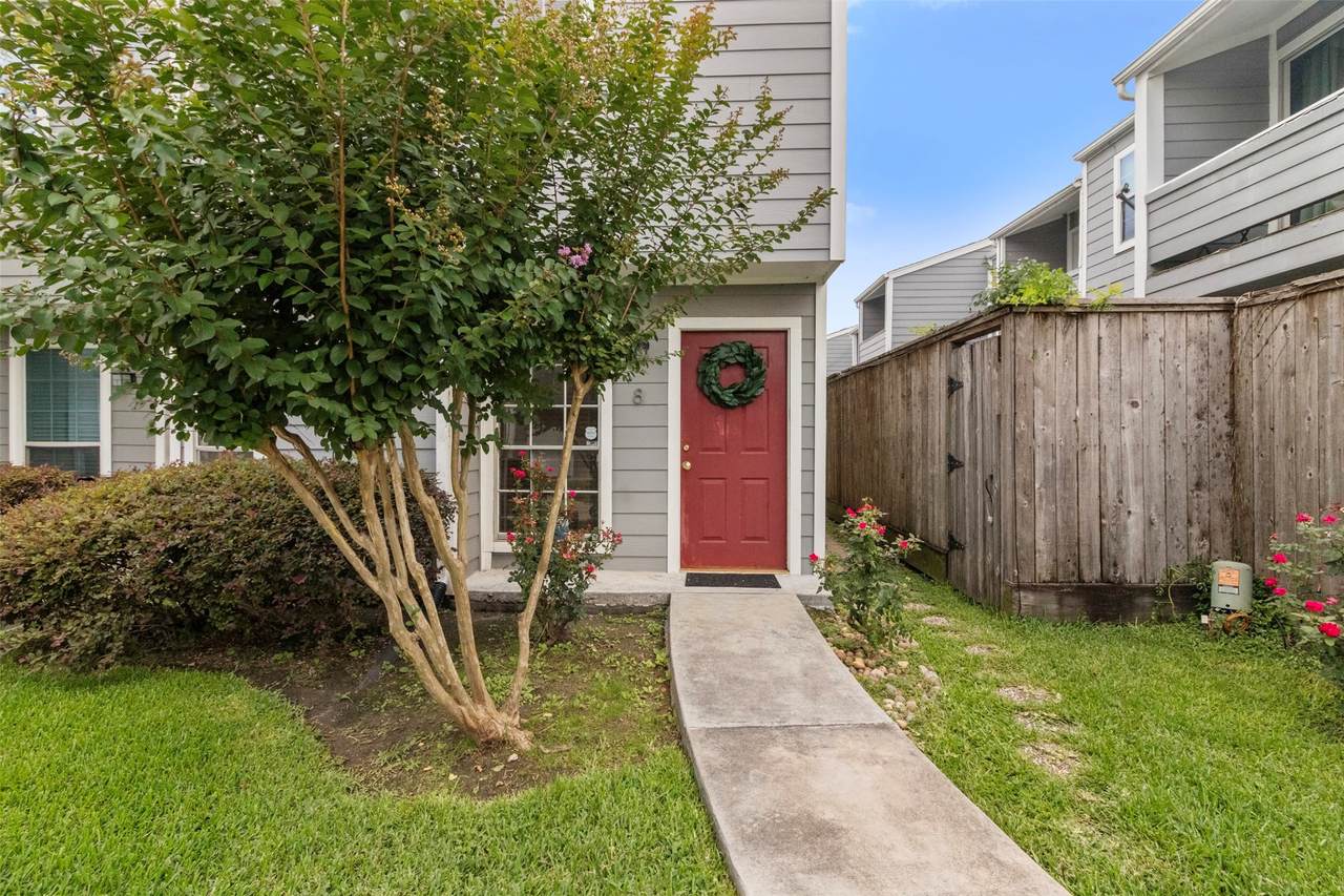 5807 Beverlyhill Street - Photo 1