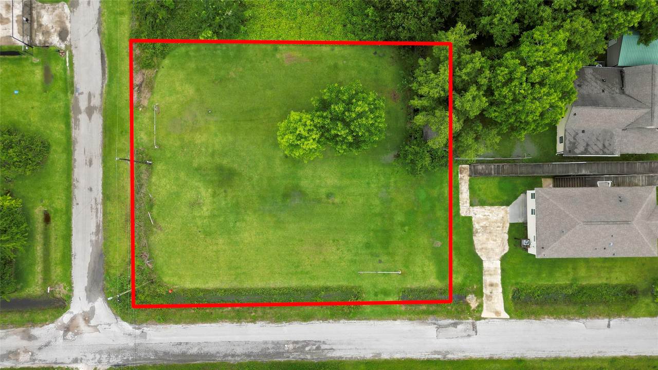 6713 Lewis Rd - Photo 1