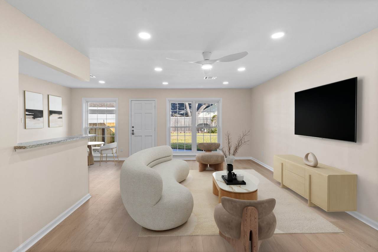 9610 Meadowglen Lane - Photo 1