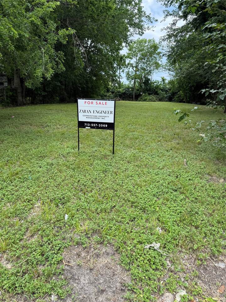 4612 Mayflower Street - Photo 1