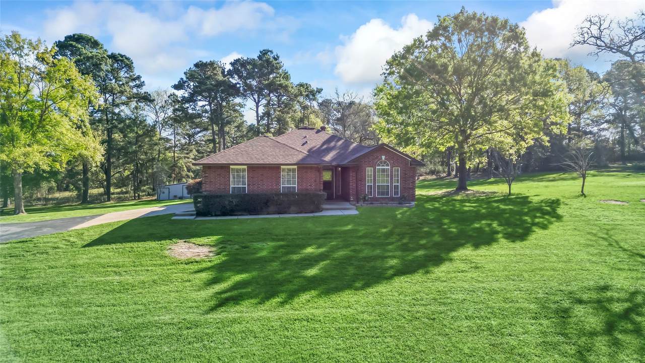 13 Westwood Drive - Photo 1