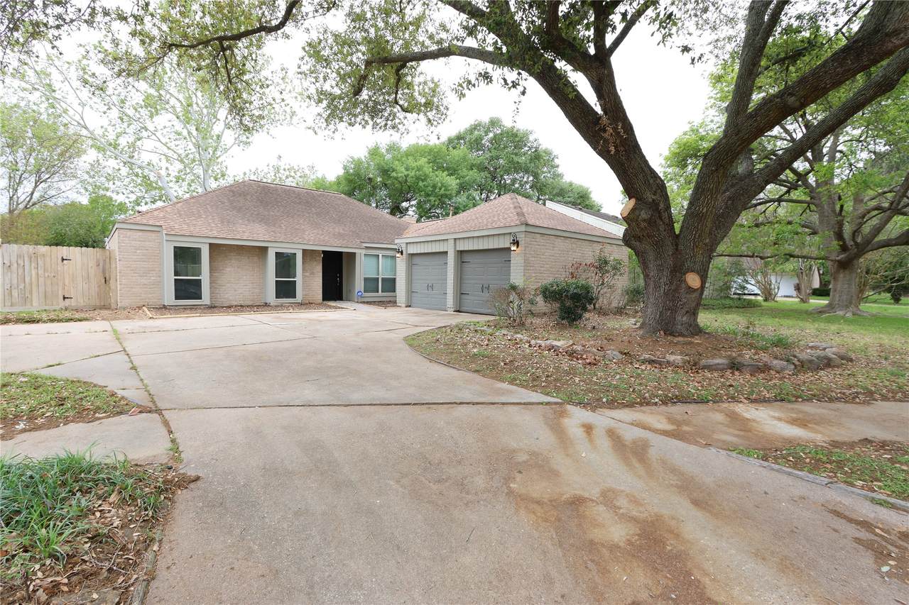 15911 Haven Hills Drive - Photo 1