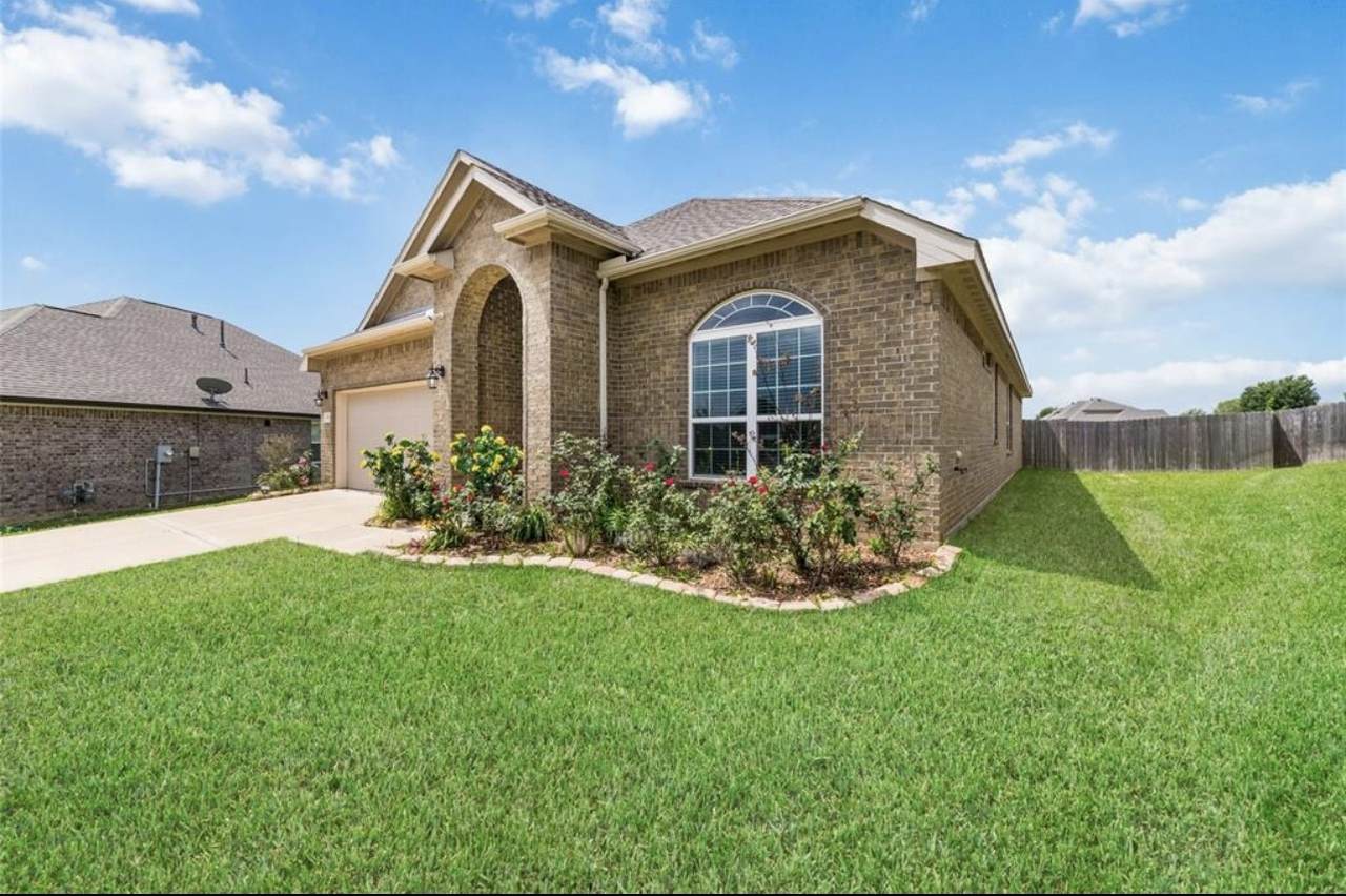 19029 Villa Lane - Photo 1