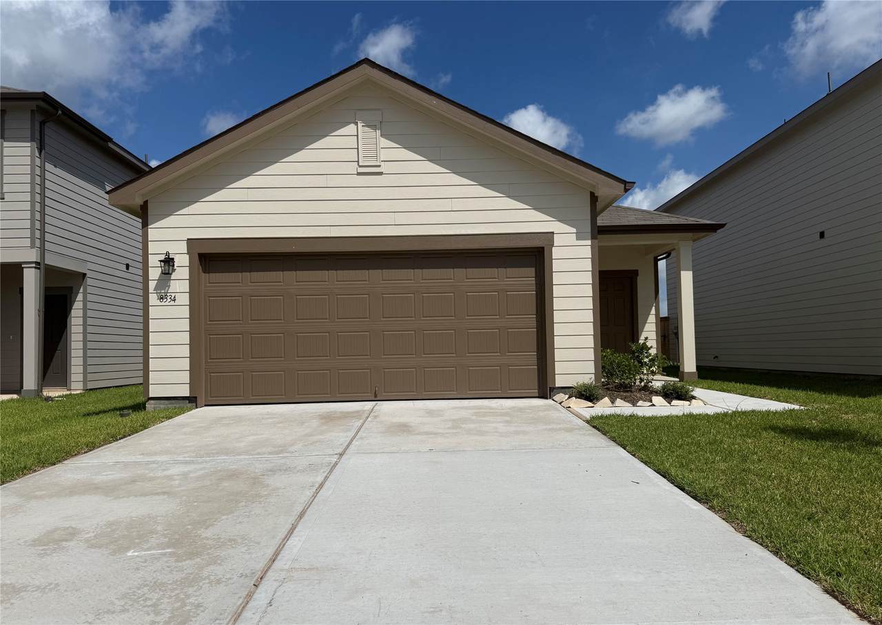 8334 Vacek Crossing Way - Photo 1