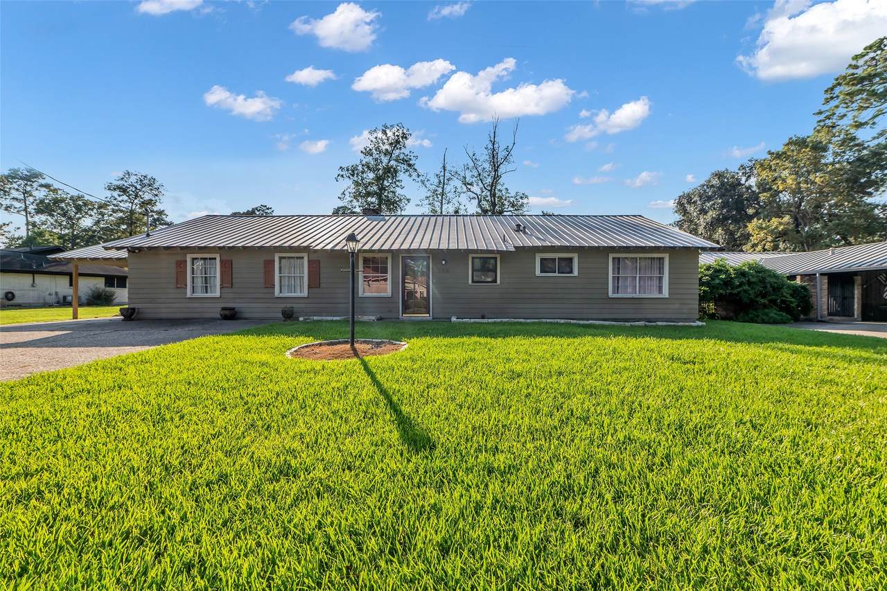 254 Point Clear Drive - Photo 1